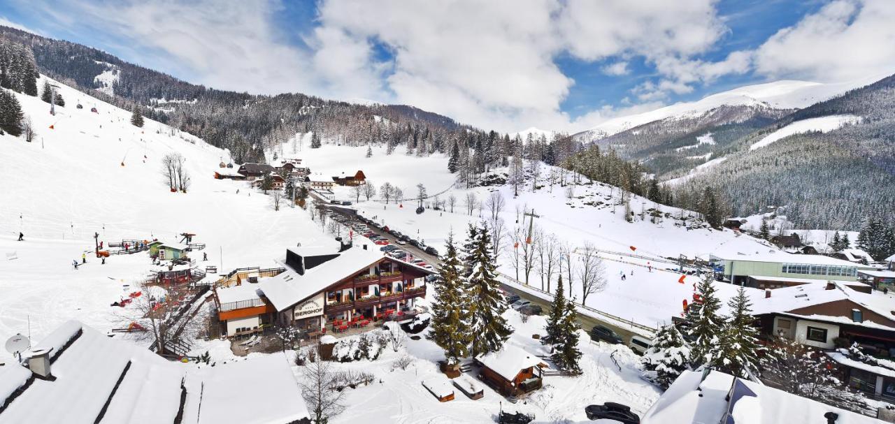Schi- Und Wanderhotel Berghof Bad Kleinkirchheim Bagian luar foto