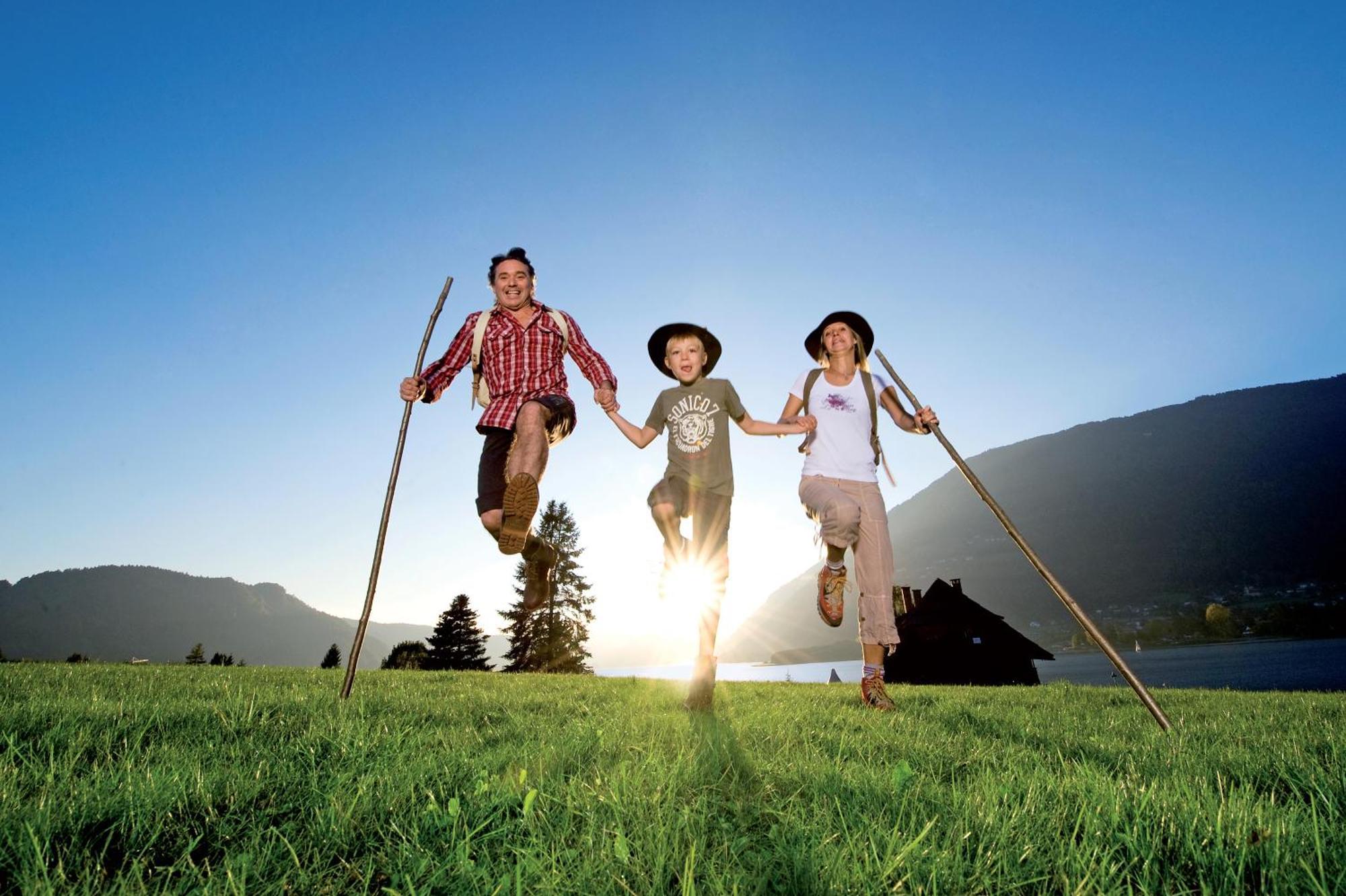 Schi- Und Wanderhotel Berghof Bad Kleinkirchheim Bagian luar foto